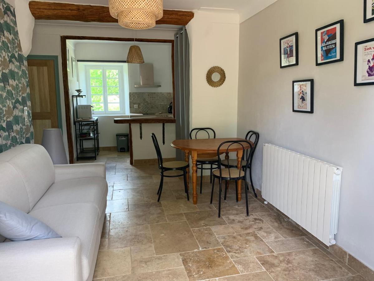 Holiday home La Longere Bleue *